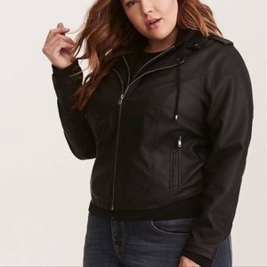 Torrid Black Faux Leather Moto Jacket Size 4 NWT